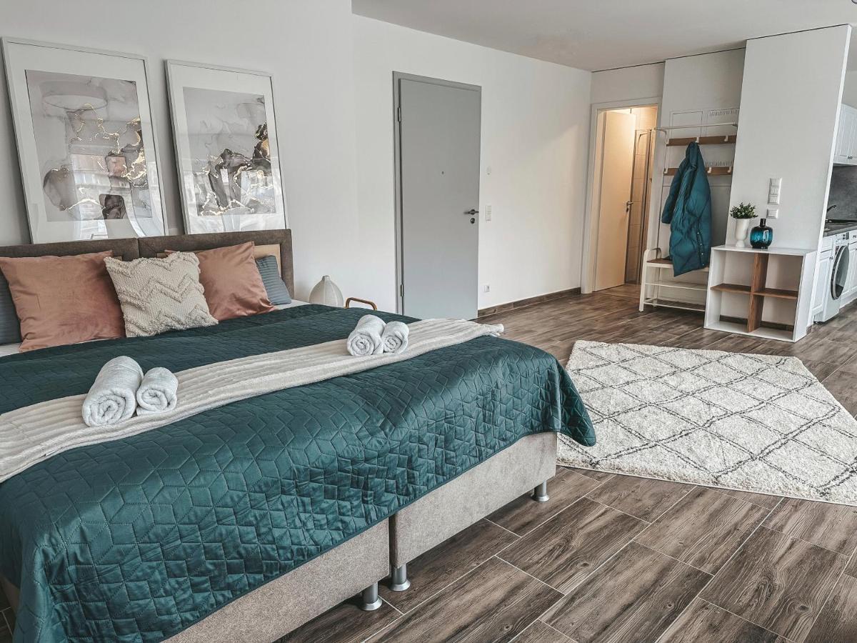 Sali Homes Elegant And Stylish Retreat In Heart Of Bayreuth, Close To River Ngoại thất bức ảnh