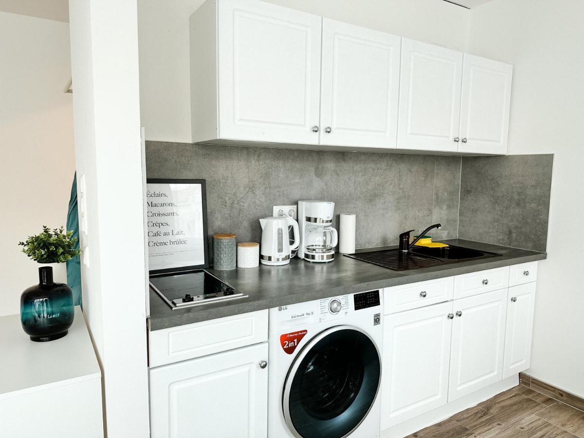 Sali Homes Elegant And Stylish Retreat In Heart Of Bayreuth, Close To River Ngoại thất bức ảnh